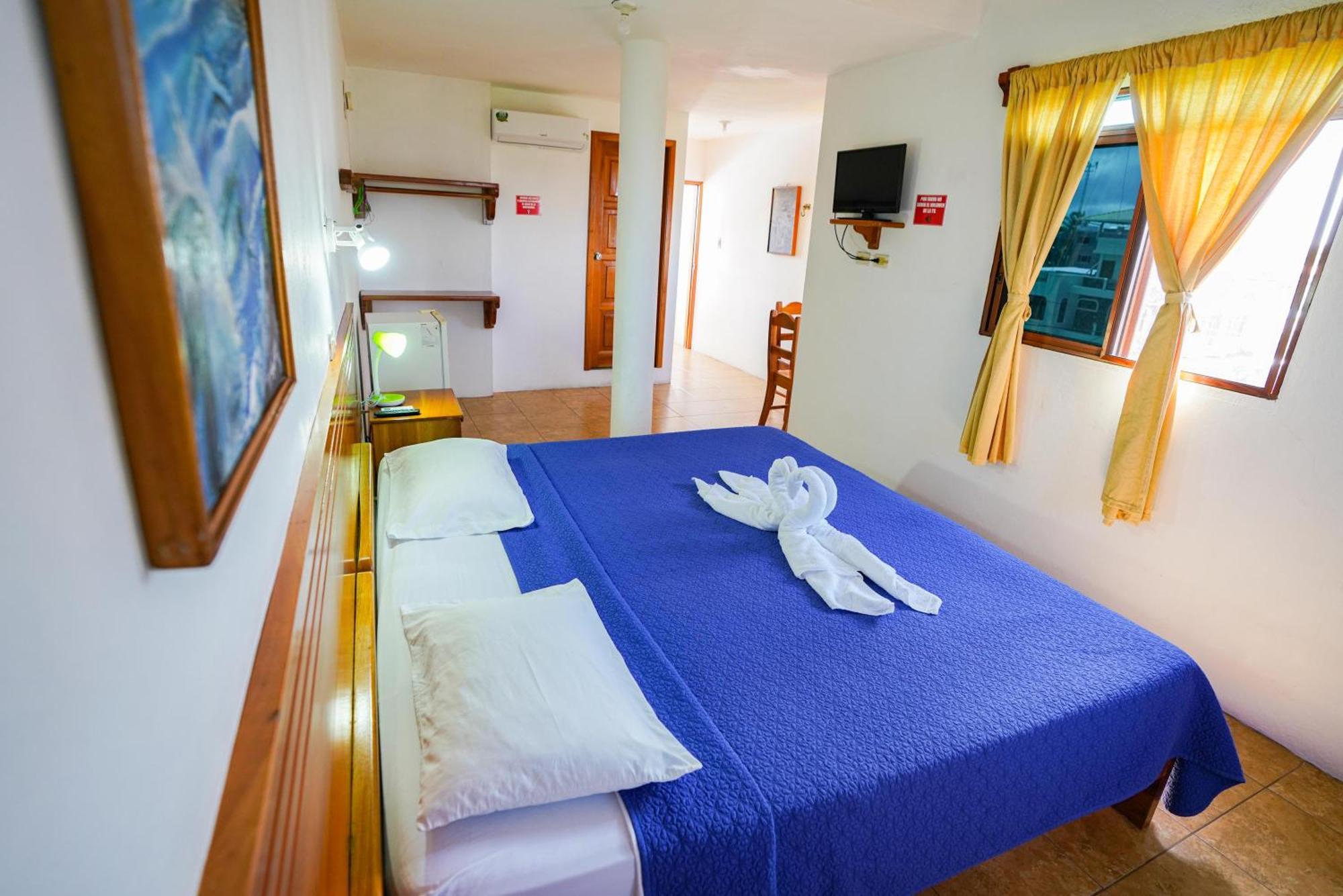 Galapagos Verde Azul Puerto Ayora  Zewnętrze zdjęcie