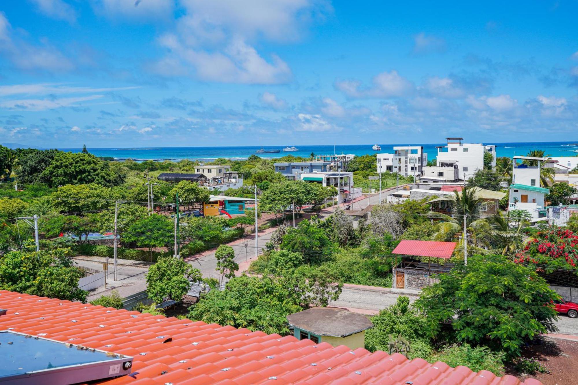 Galapagos Verde Azul Puerto Ayora  Zewnętrze zdjęcie